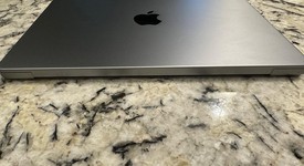Mint
													MacBook Pro 2021 - 14" - Apple M1 Max, Gray, 2 TB, 64 GB, photo 3 of 13