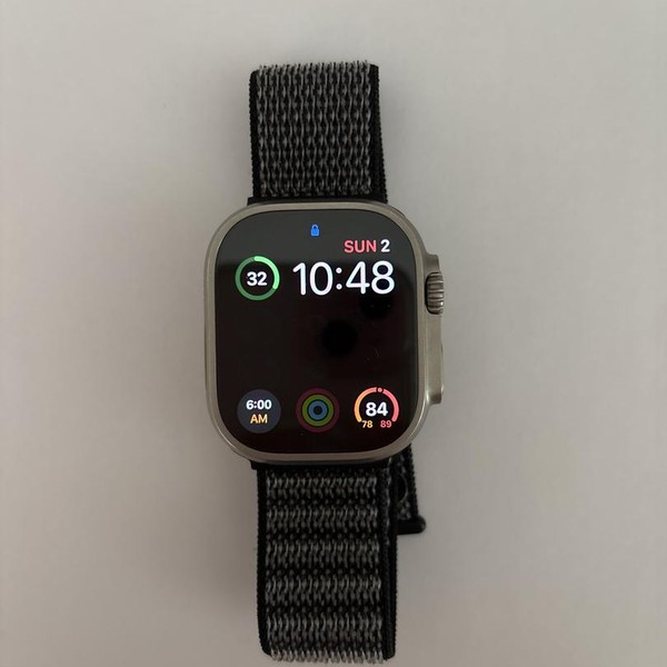 Apple Watch Ultra 49mm - Unlocked, Titanium, A2622