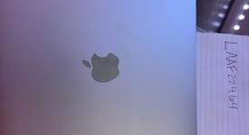 Good
													MacBook Air 2020 - 13" - I3, Silver, 256 GB, 8 GB, photo 4 of 5