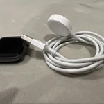 Good Apple Watch Series 4 40mm - Gray, A1977 - GPS, Aluminum