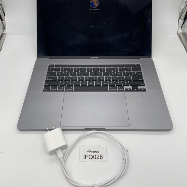 MacBook Pro 2019 - 16 inch - 512 GB, Gray, 16 GB, Intel Core i7