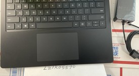 Good
													Microsoft Surface Laptop 3 - I5, Black, 256 GB, 8 GB, 13.5", photo 2 of 10