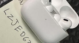 Used
													Apple AirPods Pro 2nd Gen - USB-C, photo 4 of 8