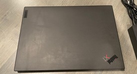 Mint
													Lenovo X1 Carbon Gen 10 - I7, 1 TB, 32 GB, photo 3 of 7