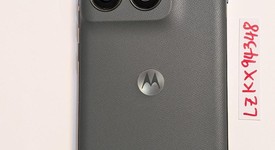 Mint
													Motorola Edge (2025) - Unlocked, 256 GB, photo 1 of 16