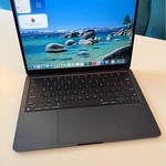 Good MacBook Air 2022 (M2) - 13 inch - 512 GB, Midnight, 16 GB, Apple M2