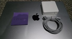 Good
													MacBook Pro Late 2023 (M3) - 16" - Apple M3 Pro 12-core, Silver, 512 GB, 18 GB, 18-core GPU, photo 2 of 6
