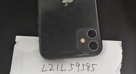 Good
													Apple iPhone 11 - Unlocked Non-US, Black, 128 GB, A2221, photo 3 of 7
