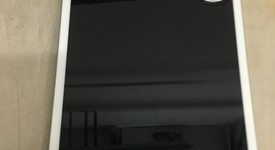 Good
													Apple iPad 7th Gen - Unlocked, Silver, 128 GB, A2200, photo 5 of 8