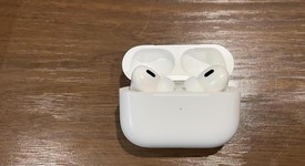 Used
													Apple AirPods Pro 2 - USB-C, photo 2 of 3