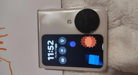Good
													Oppo Find N3 Flip - Unlocked Non-US, Gold, 256 GB, 12 GB, photo 5 of 12