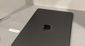 Good
													Apple iPad 8th Gen - Wi-Fi, Gray, 128 GB, A2270, photo 5 of 5