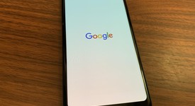 Good
													Google Pixel 2 XL - Verizon, Black, 64 GB, Verizon Edition, photo 2 of 4