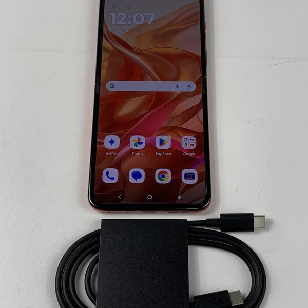 Motorola Razr (2024) - Cricket, 256 GB, Orange, 8 GB