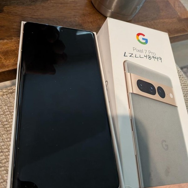 Google Pixel 7 Pro - Unlocked, 128 GB, Hazel, 12 GB, GE2AE