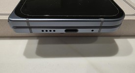 Mint
													Google Pixel 10 Pro Fold - Unlocked, Moonstone, 256 GB, GU0NP, photo 5 of 10