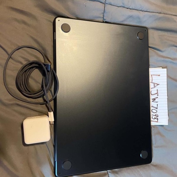 MacBook Air 2025 (M4) - 15 inch - 512 GB, Midnight, 24 GB, Apple M4