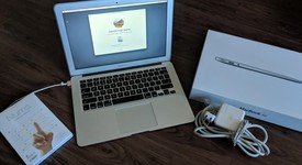 Good
													MacBook Air 2013 - 13" - Silver, 128 GB, 8 GB, photo 1 of 7