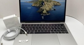 Good
													MacBook Pro 2019 - 13" - I5, Silver, 256 GB, 8 GB, photo 1 of 12