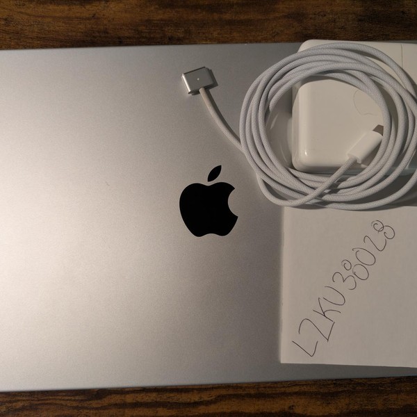 MacBook Pro 2023 - 14 inch - 1 TB, Silver, 32 GB, Apple M2 Max