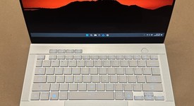 Mint
													Asus ROG Zephyrus G14 (2025)  GA403 - AMD Ryzen AI 9, White, 1 TB, 32 GB, photo 1 of 12