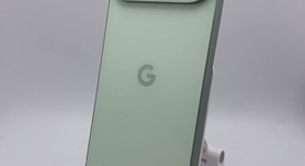 Mint
													Google Pixel 9 - Unlocked, Wintergreen, 128 GB, 12 GB, G2YBB, photo 3 of 4