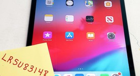 Mint
													Apple iPad Pro 11" 2018 - Unlocked, Gray, 64 GB, A2013, photo 2 of 12