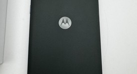 Mint
													Motorola Edge (2025) - T-Mobile, 256 GB, photo 5 of 6