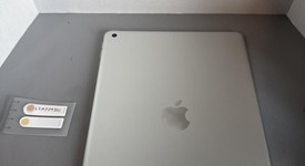 Good
													Apple iPad 9th Gen - Wi-Fi, Silver, 64 GB, A2602, photo 4 of 6