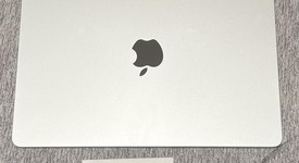 Good
													MacBook Air 2022 - 13" - Apple M2, Silver, 256 GB, 8 GB, photo 5 of 11