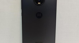 Mint
													Moto Z4 - Verizon, Gray, 128 GB, 4 GB, photo 5 of 7