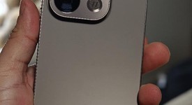 Mint
													Oppo Find X9 Pro - Unlocked Non-US, Titanium Charcoal, 512 GB, 16 GB, photo 3 of 13