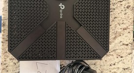 Mint
													TP-Link Mesh Router, photo 1 of 4