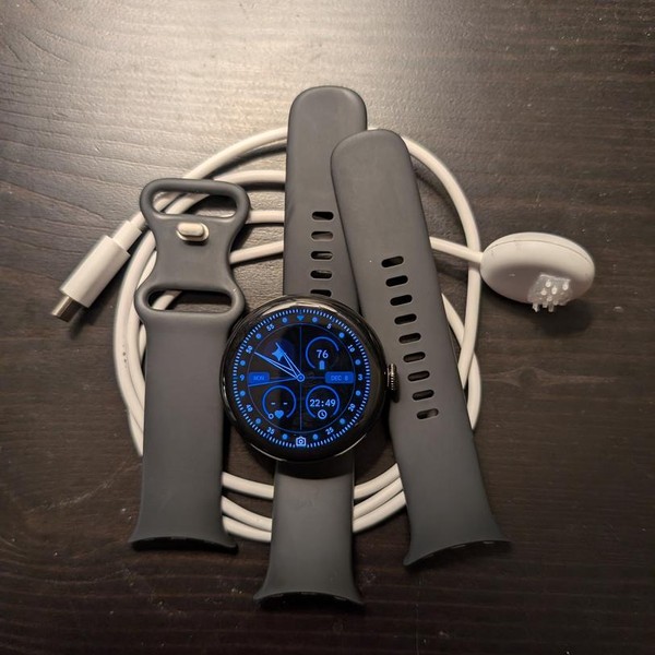 Google Pixel Watch 3 - Unlocked, Black, 45mm, LTE