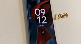 Good
													Google Pixel 9 Pro - Unlocked, Hazel, 256 GB, 16 GB, GR83Y, photo 3 of 7