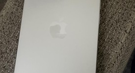 Mint
													Apple iPhone 16 Pro - Unlocked, White, 128 GB, A3083, photo 3 of 8