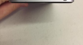 Good
													Apple iPhone SE 1st Gen 2016 - AT&T, Grey, 32 GB, A1662, photo 4 of 7