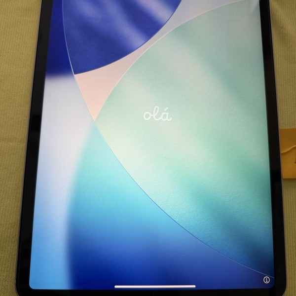 Apple iPad Pro 11 inch 3rd Gen 2021 - Unlocked, 128 GB, Silver