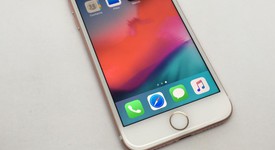 Good
													Apple iPhone 7 - Sprint, Rose Gold, 32 GB, A1660, photo 2 of 12
