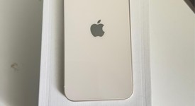 Good
													Apple iPhone 12 - Unlocked, White, 64 GB, A2172, photo 3 of 7