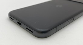 Good
													Google Pixel 8a - Unlocked, Obsidian, 128 GB, 8 GB, GKV4X, Sub-6 5G, photo 5 of 5