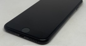 Good
													Apple iPhone 7 - AT&T, Black, 32 GB, A1778, photo 2 of 9