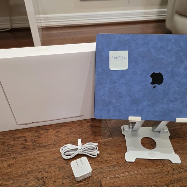 MacBook Air 2023 (M2) - 15 inch - Apple M2, Midnight, 256 GB, 8 GB