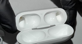 Used
													Apple AirPods Pro 2 - USB-C, photo 3 of 6