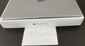 Mint
													Apple iPad Pro 12.9" 1st Gen 2015 - Wi-Fi, Gray, 32 GB, A1584, 1st Gen 2015, photo 4 of 6