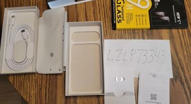 Good
													Google Pixel 9 - Unlocked, Obsidian, 128 GB, 12 GB, G2YBB, photo 3 of 13