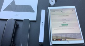 Good
													Apple iPad Pro 10.5" - AT&T, Gold, 512 GB, photo 1 of 14