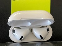 Apple AirPods 4th Gen