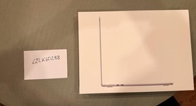 New
													MacBook Air 2025 (M4) - 15" - Apple M4, Silver, 256 GB, 16 GB, photo 3 of 9