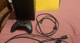 Mint
													Xbox Series X (2020) - Black, 1 TB, standard, photo 1 of 7